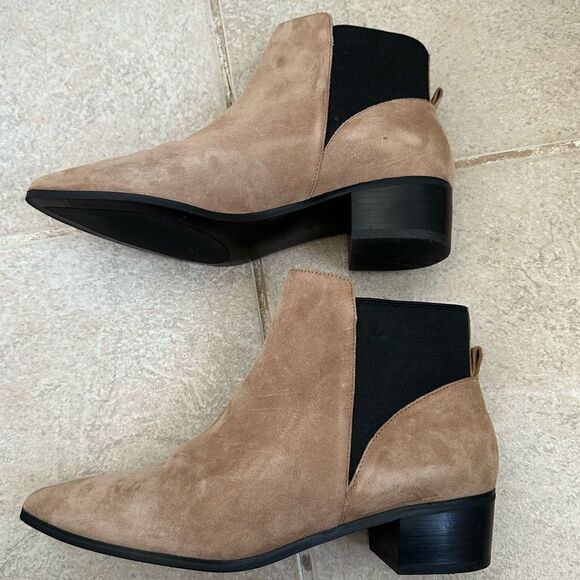 Halogen Skylar Pointy Toe Suede Booties Tan Black Slip On Size 9M  leather - Picture 4 of 8